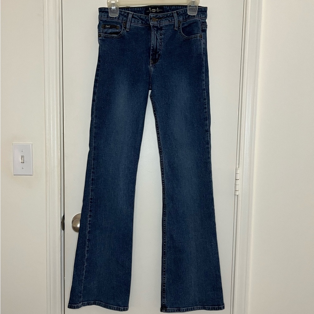 L.E.I Y2K 2000s low mid-rise flare jeans with no back pockets, size 7 juniors